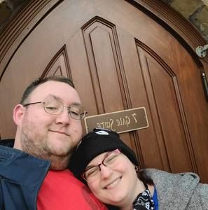 Meet your Posher, Everett